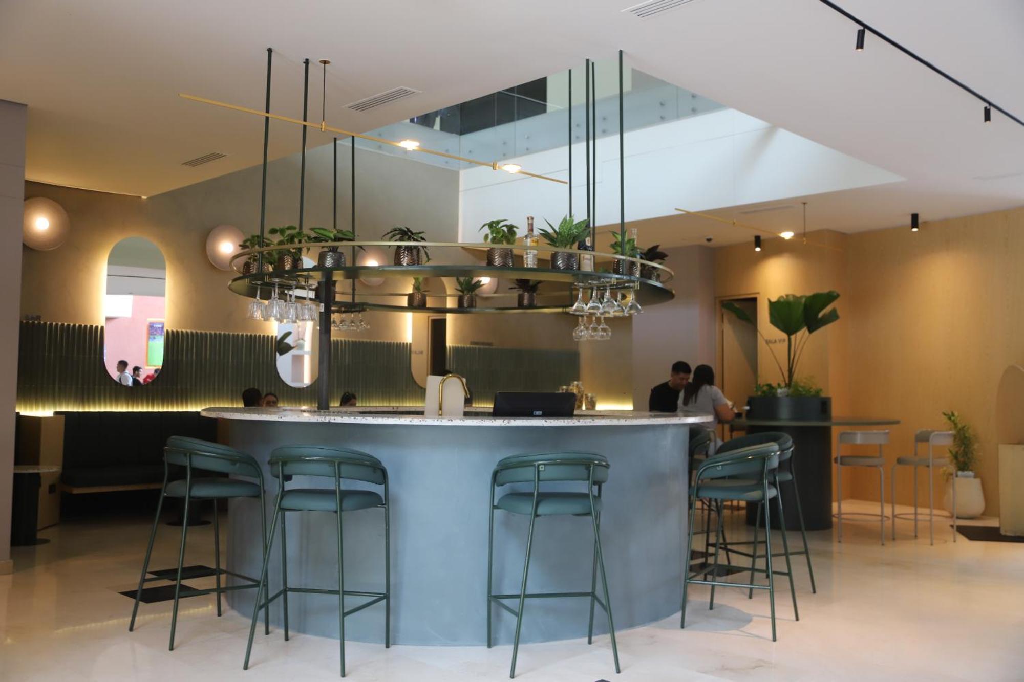 Tequendama Hotel Medellin - Estadio Экстерьер фото