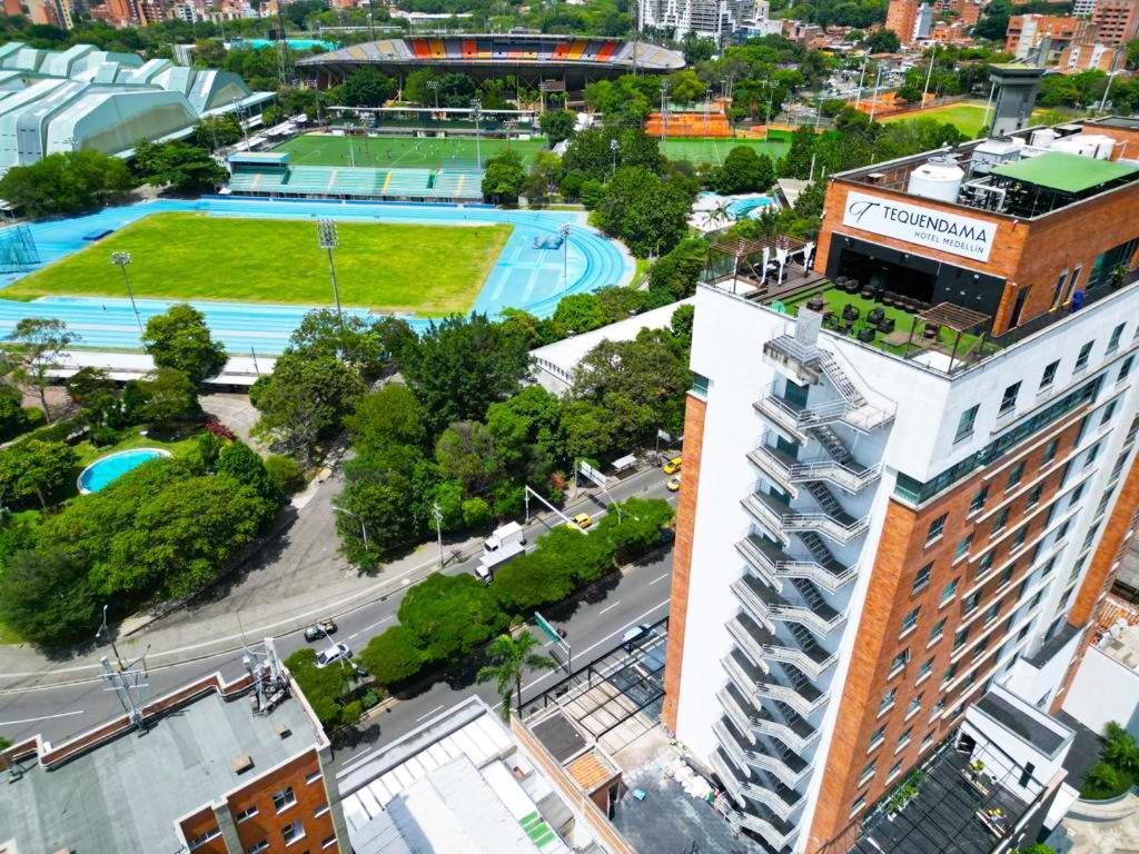 Tequendama Hotel Medellin - Estadio Экстерьер фото