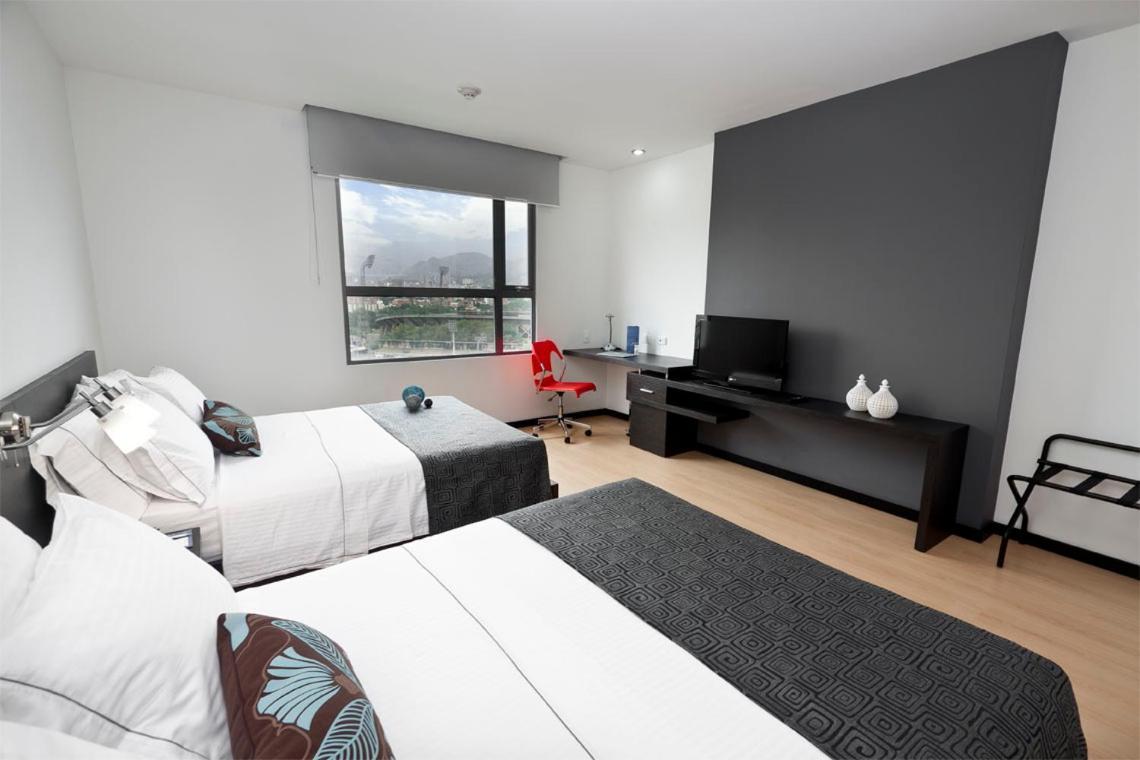 Tequendama Hotel Medellin - Estadio Экстерьер фото