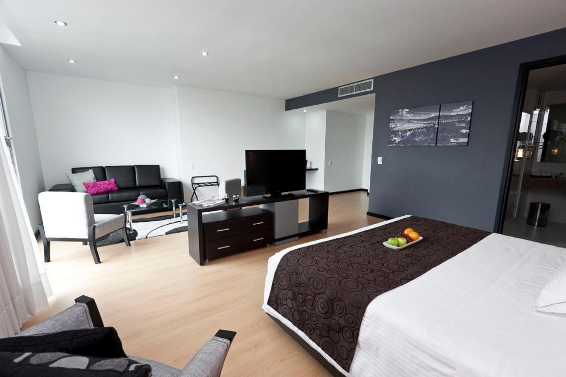 Tequendama Hotel Medellin - Estadio Экстерьер фото